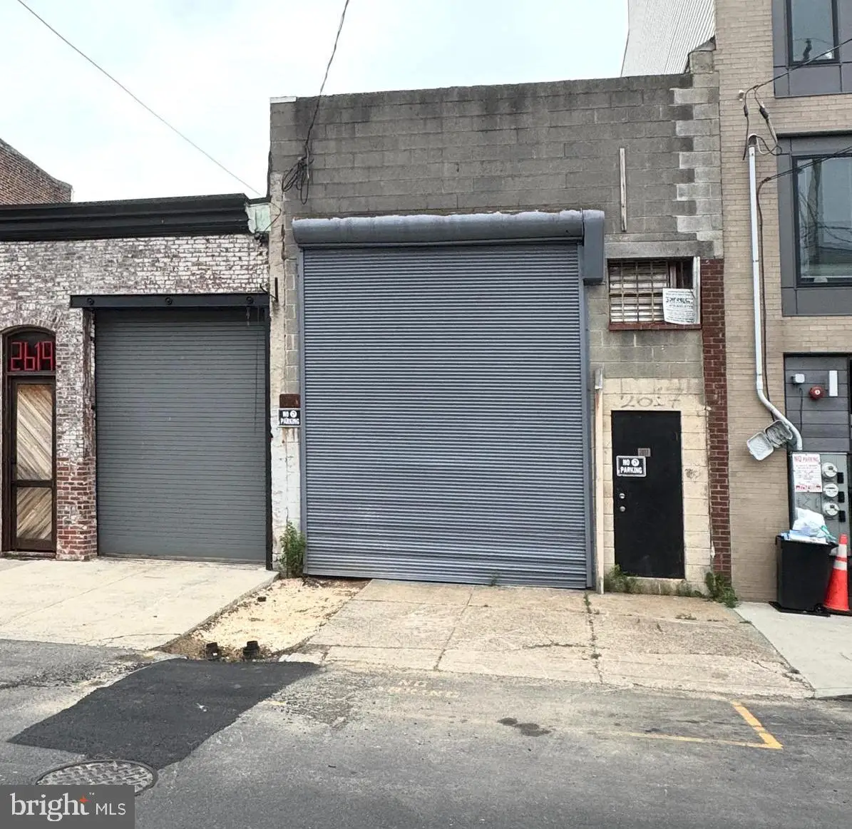 2617 Emerald St, Philadelphia, PA 19125 - #1