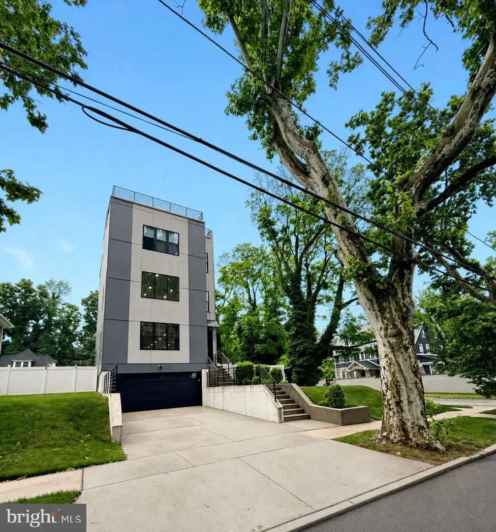 5301 Gainor Rd, Philadelphia, PA 19131 - #1