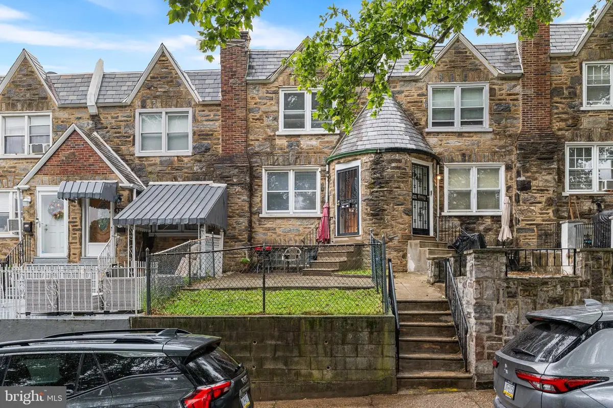 5242 D St, Philadelphia, PA 19120 - #1
