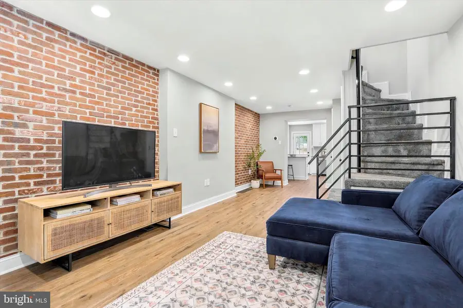 612 Annin St, Philadelphia, PA 19147 - #3