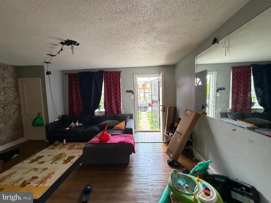 3134 Brighton St, Philadelphia, PA 19149 - #2