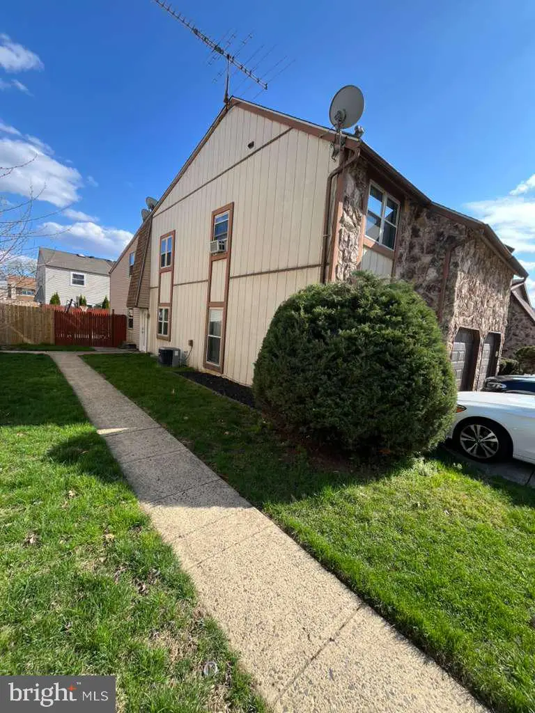 10215 Murty Ln, Philadelphia, PA 19116 - #3