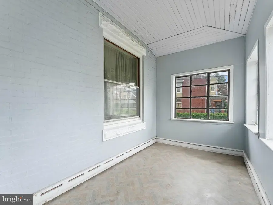 1231 Foulkrod St, Philadelphia, PA 19124 - #2