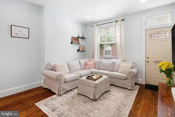 9 Willig Ave, PHILADELPHIA, PA 19125