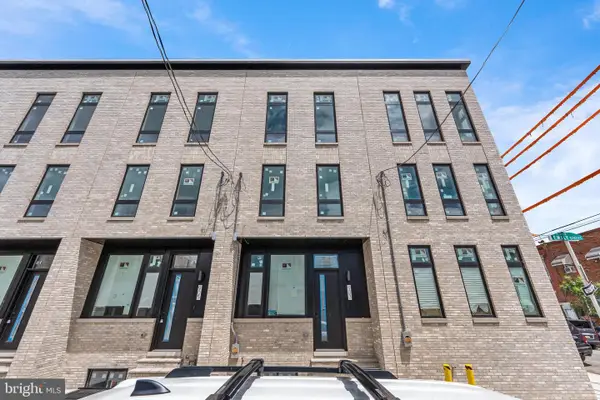 903 Emily St, PHILADELPHIA, PA 19148