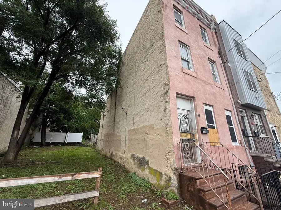 1209 W Susquehanna Ave, Philadelphia, PA 19122 - #2