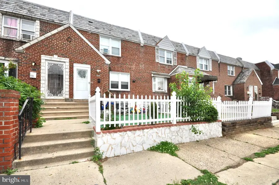 6311 Elmhurst St, Philadelphia, PA 19111 - #2