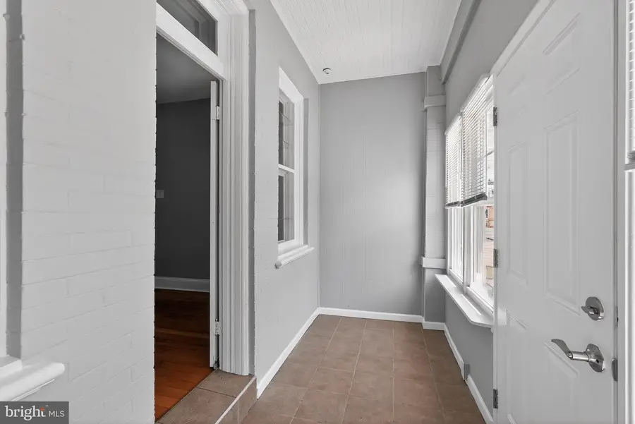 2114 S Lambert St, Philadelphia, PA 19145 - #2