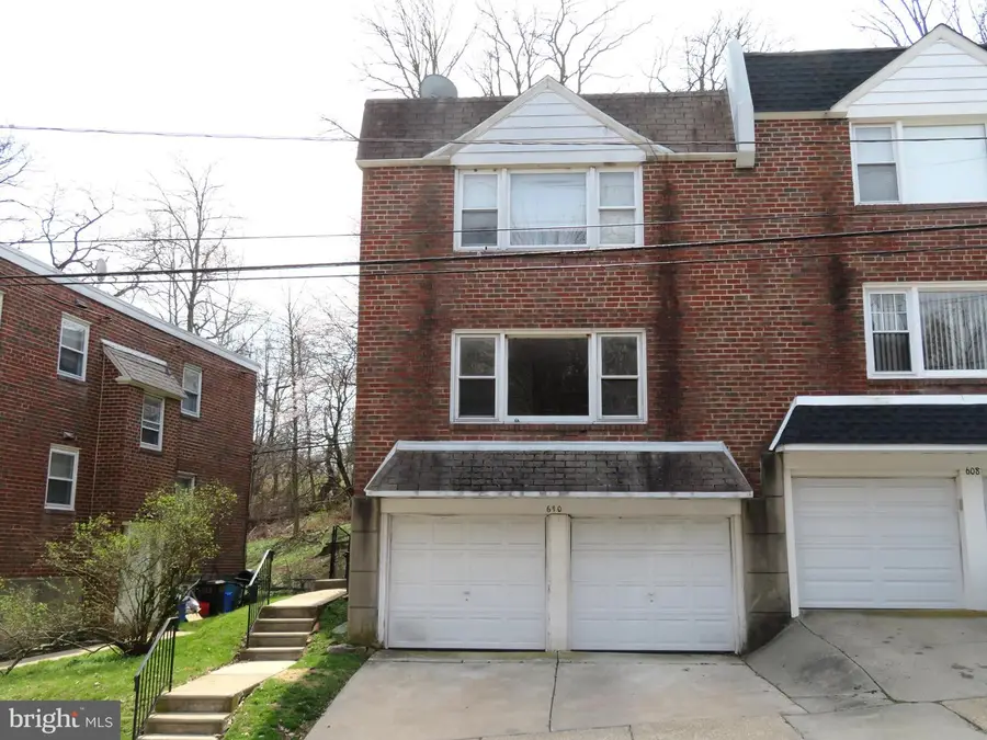 610 Green Ln, Philadelphia, PA 19128 - #2