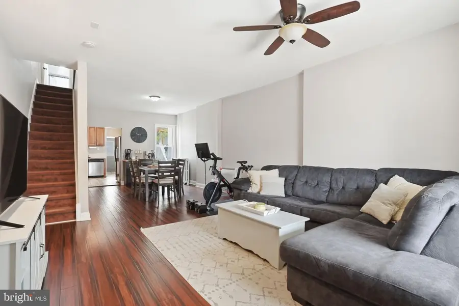 228 Jamestown St, Philadelphia, PA 19128 - #3