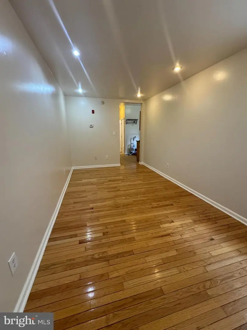 1118 Green St, Philadelphia, PA 19123 - #2