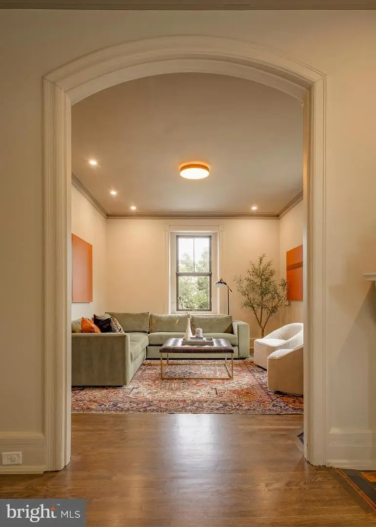 148 W Highland Ave, Philadelphia, PA 19118 - #2