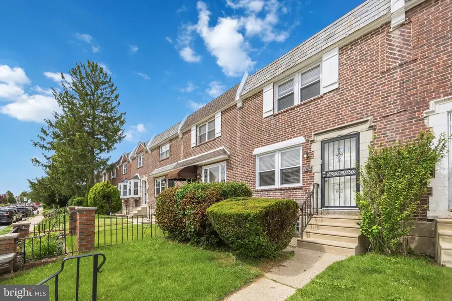 7637 Gilbert St, Philadelphia, PA 19150 - #2