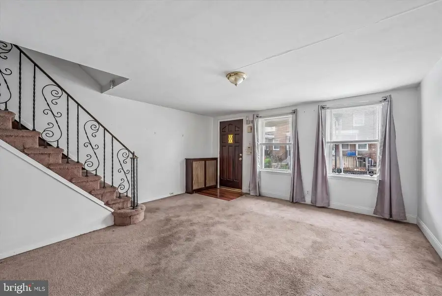 6536 Theodore St, Philadelphia, PA 19142 - #2
