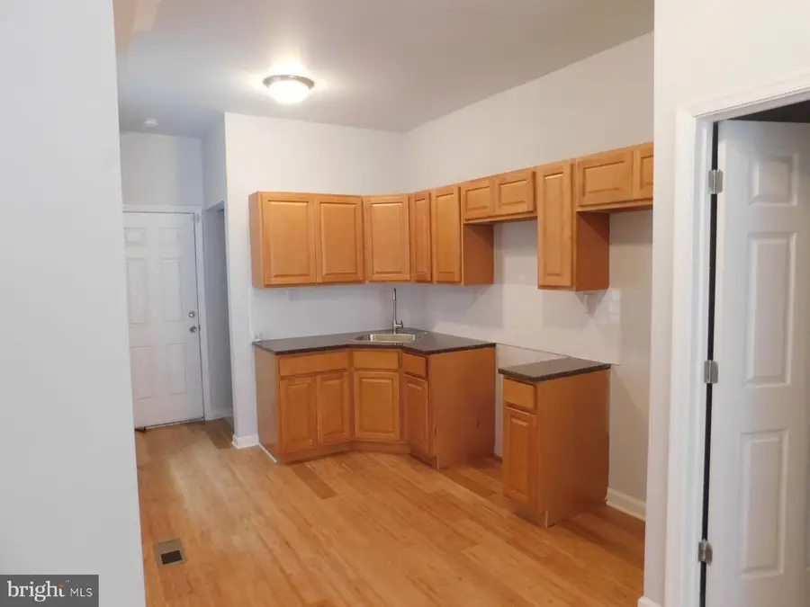 1339 W Seltzer St, Philadelphia, PA 19132 - #3