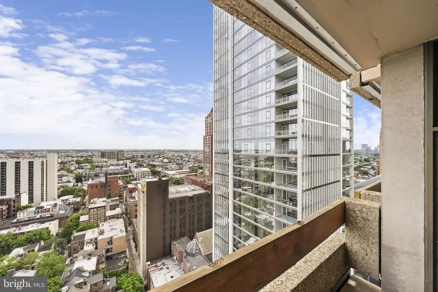 1326-42 Spruce St #2204, Philadelphia, PA 19107 - #2