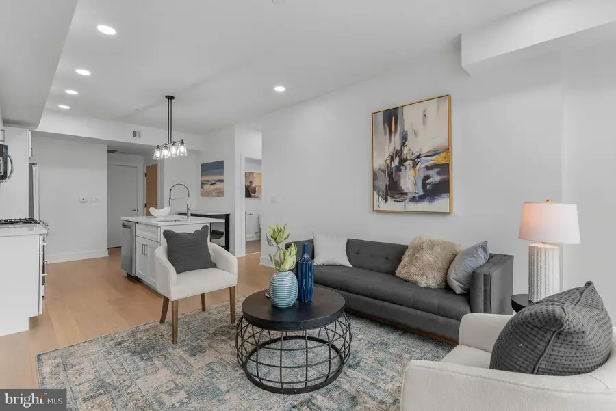 950 N 2nd St #unit 3a, Philadelphia, PA 19123 - #3