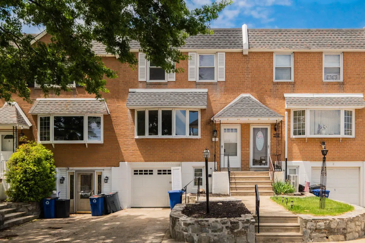 3206 Saxon Pl, Philadelphia, PA 19114 - #1