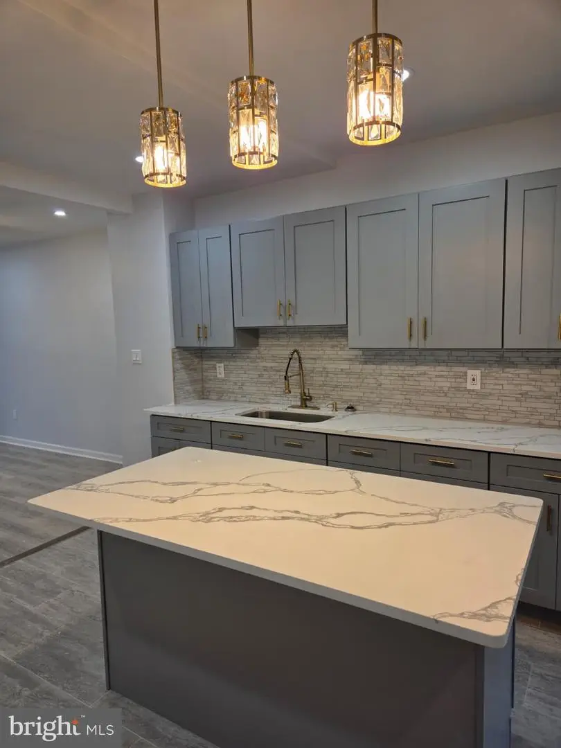 5018 Glenloch St, Philadelphia, PA 19124 - #2