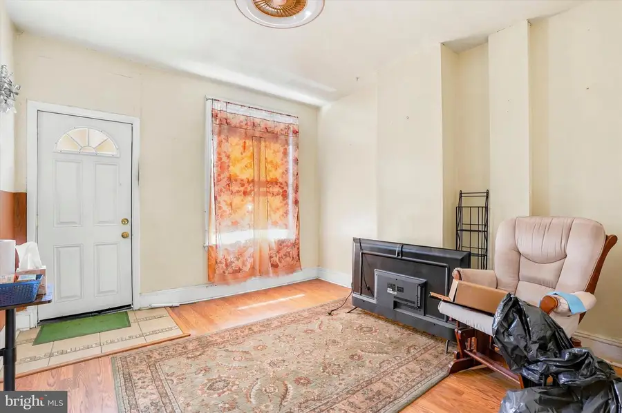 1127 E Montgomery Ave, Philadelphia, PA 19125 - #2