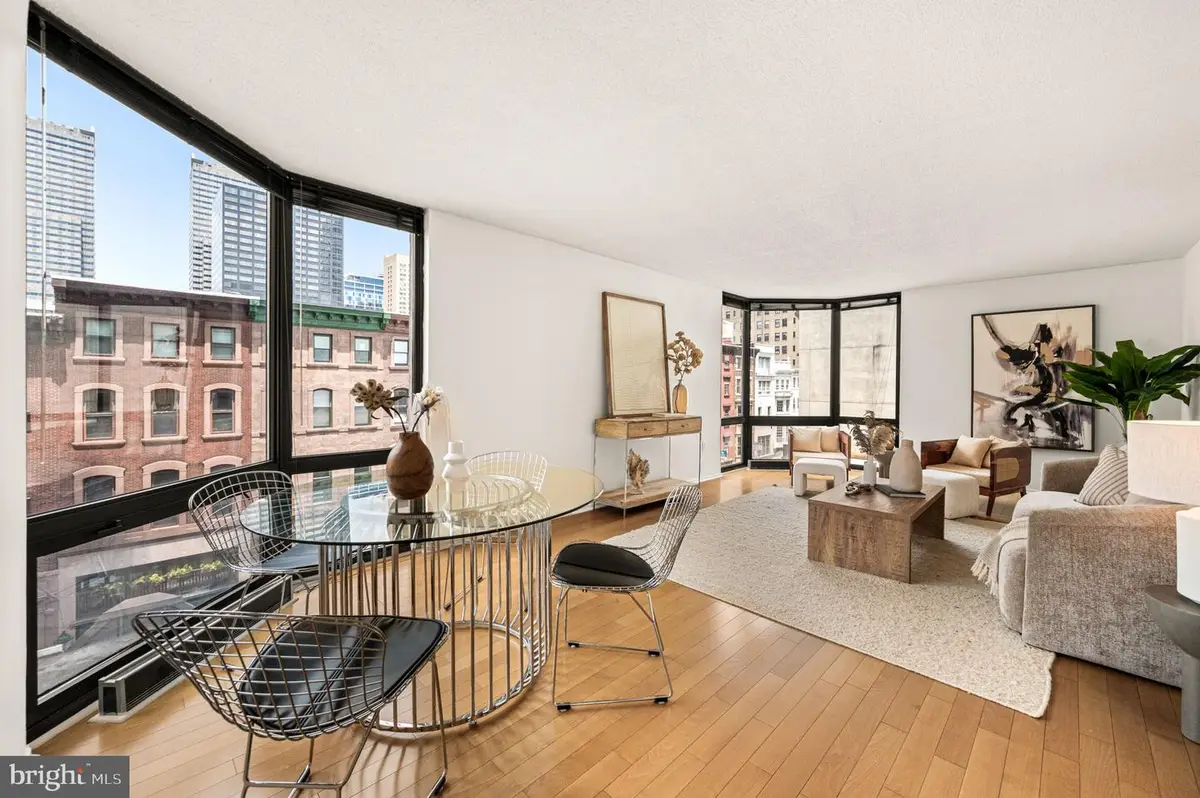 2018-32 Walnut St #5b, Philadelphia, PA 19103 - #1
