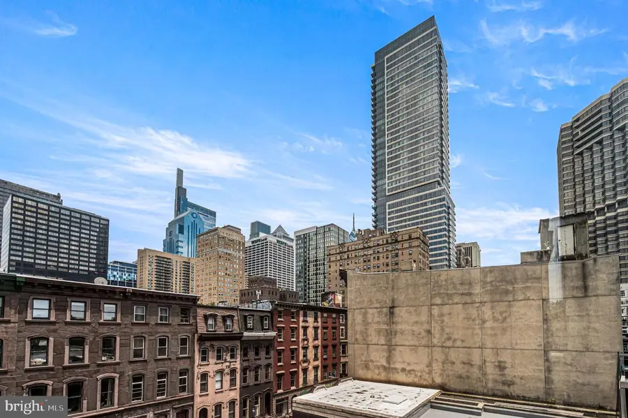 2018-32 Walnut St #5b, Philadelphia, PA 19103 - #3