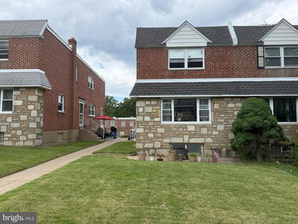 7540 Battersby St, Philadelphia, PA 19152 - #1
