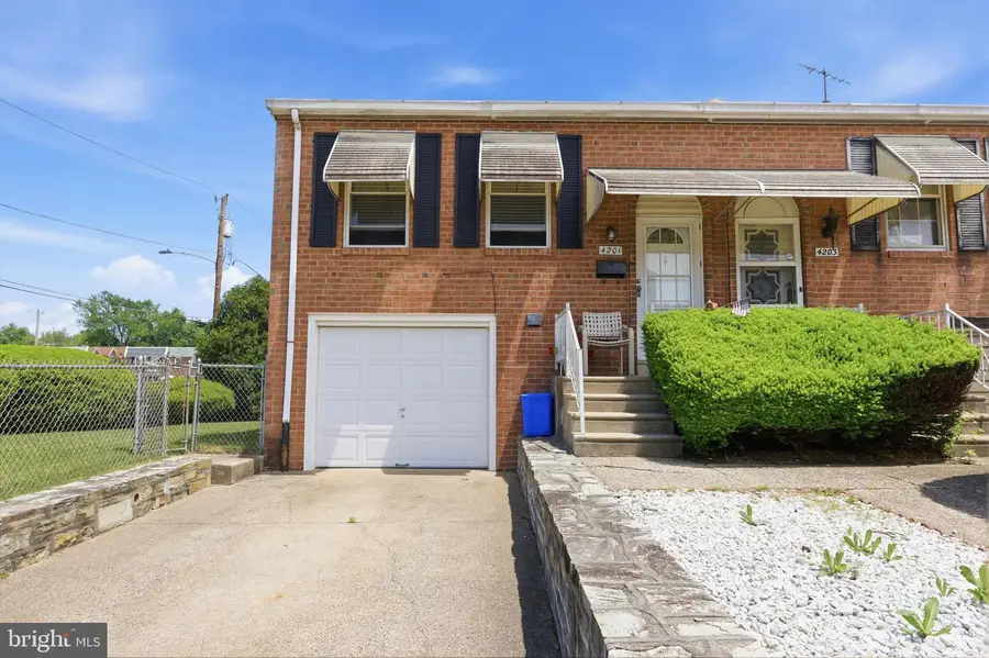 4201 Chalfont Pl, Philadelphia, PA 19154 - #2