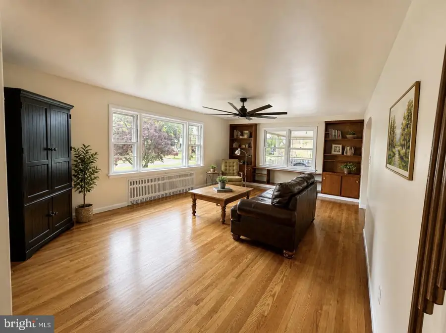 630 Cheswick Rd, Philadelphia, PA 19128 - #3