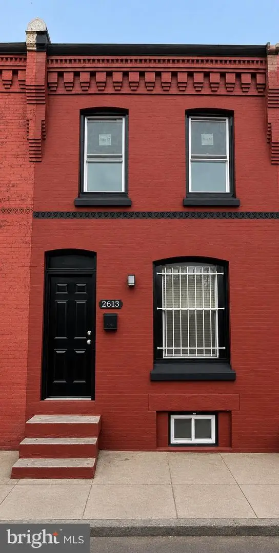 2433 N Carlisle St, Philadelphia, PA 19132 - #1