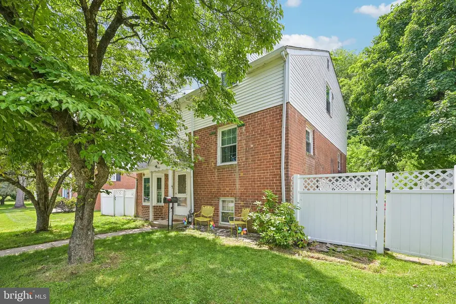 913 Lomond Ln, Philadelphia, PA 19128 - #3