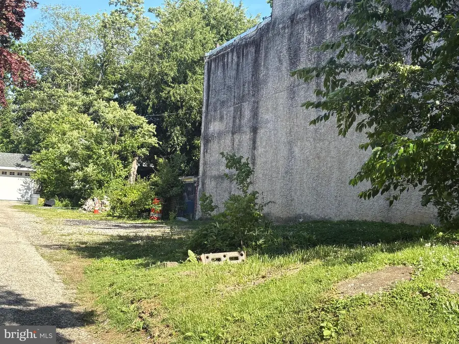 56th, Philadelphia, PA 19153 - #3
