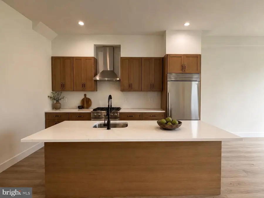 330 Carson St, Philadelphia, PA 19128 - #3