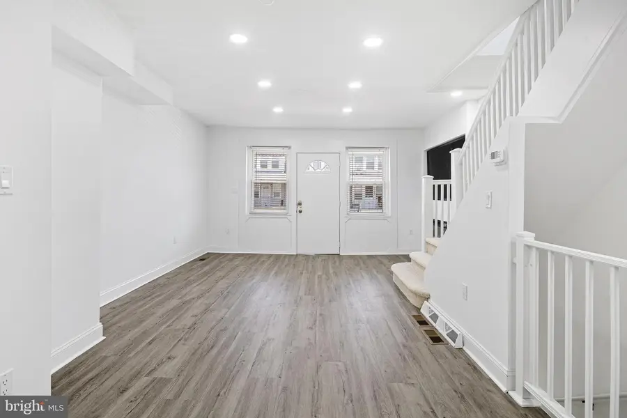 5615 Ridgewood St, Philadelphia, PA 19143 - #3