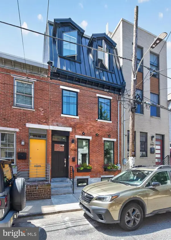 2040 Pemberton St, PHILADELPHIA, PA 19146
