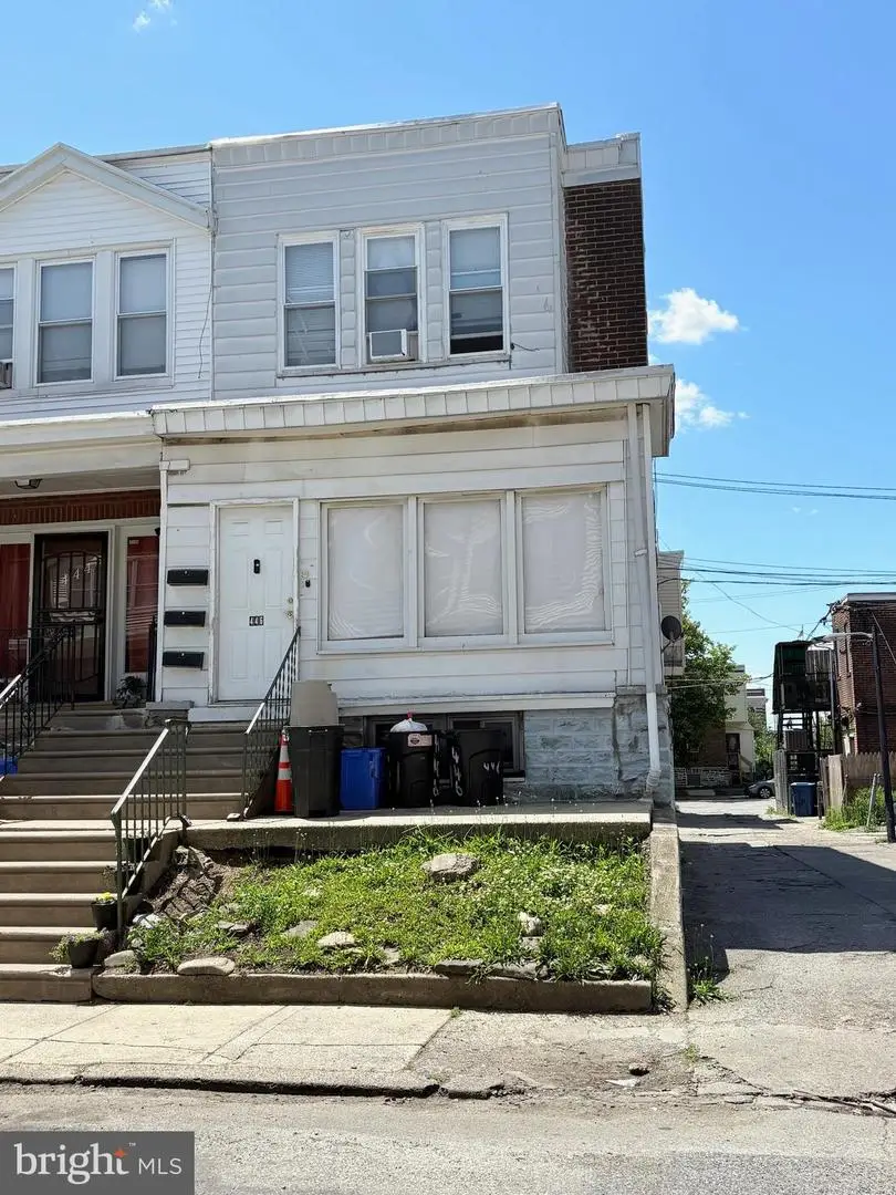 446 Roselyn St, Philadelphia, PA 19120 - #2