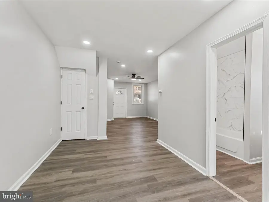 5631 N 11th St, Philadelphia, PA 19141 - #3