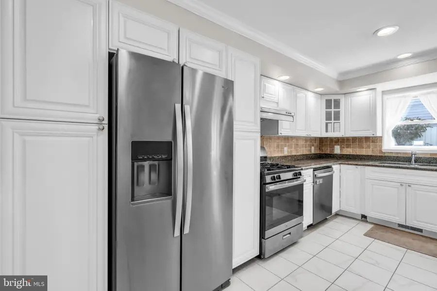 719 N Uber St, Philadelphia, PA 19130 - #3