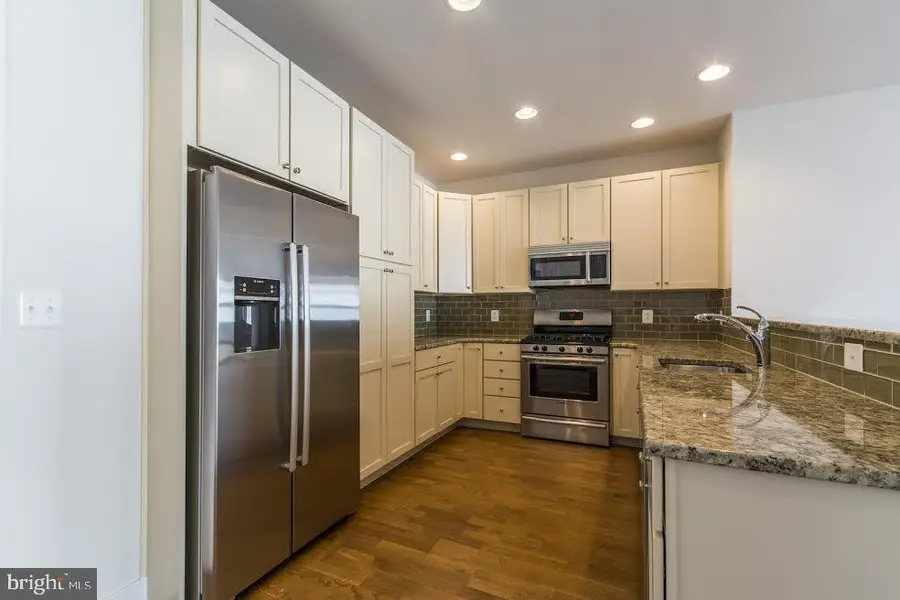 600 S 24th St #213, Philadelphia, PA 19146 - #2
