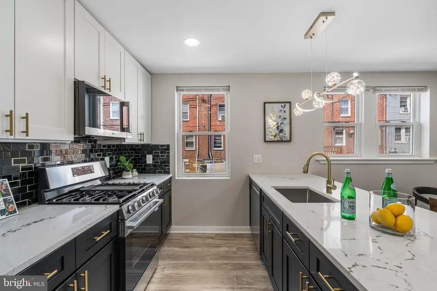 4220 Oakmont St, Philadelphia, PA 19136 - #2