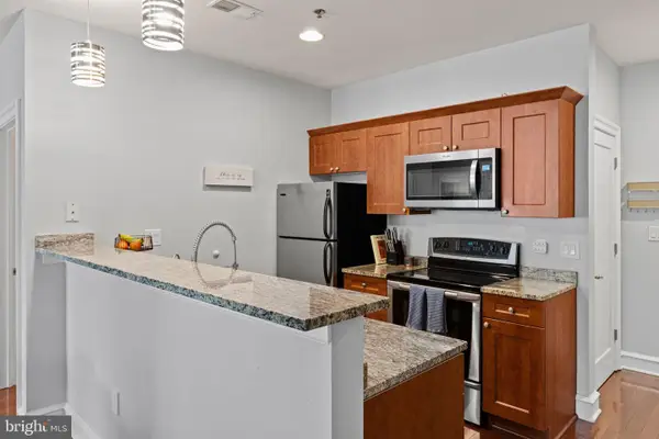 1811 Chestnut St #301, PHILADELPHIA, PA 19103
