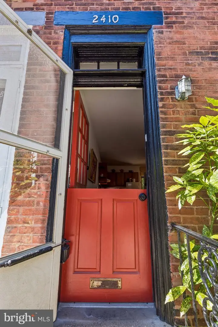 2410 Manning St, Philadelphia, PA 19103 - #2