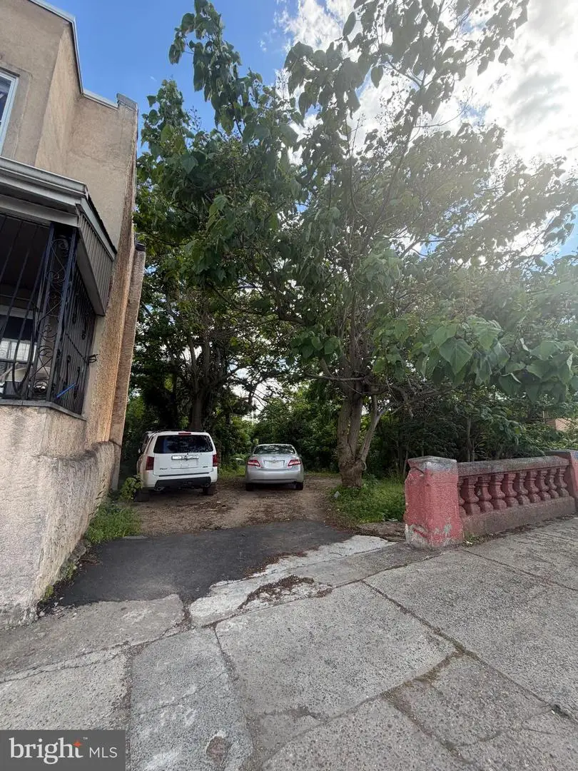 196 W Wyoming Ave, Philadelphia, PA 19140 - #2