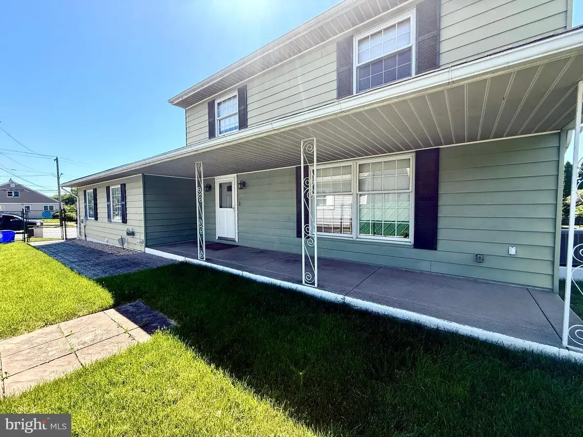 840 Welsh Rd, Philadelphia, PA 19115 - #1