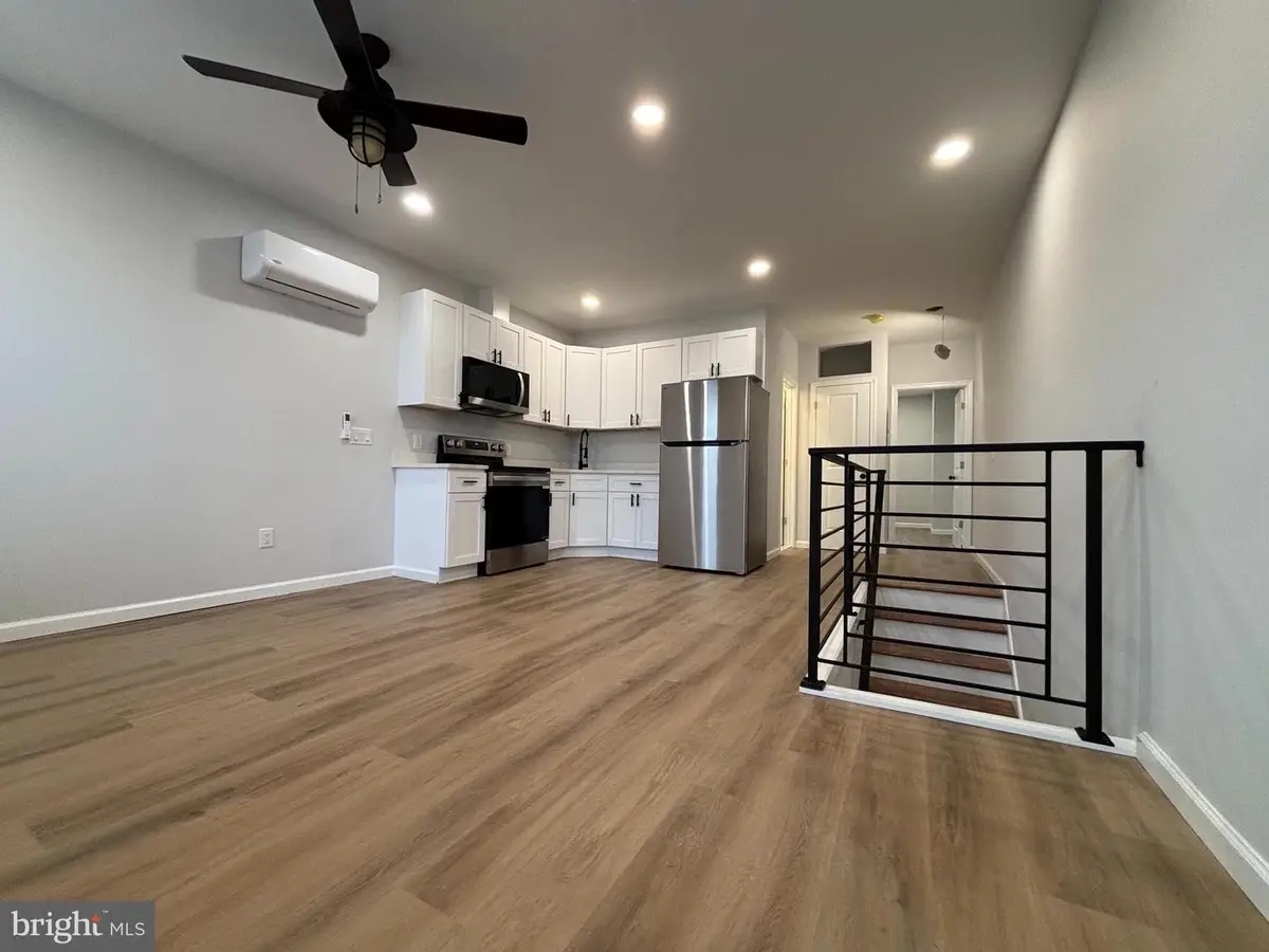 6160 Wheeler St, Philadelphia, PA 19142 - #1
