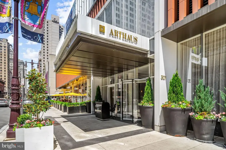 301 S. Broad St #2802, Philadelphia, PA 19107 - #3