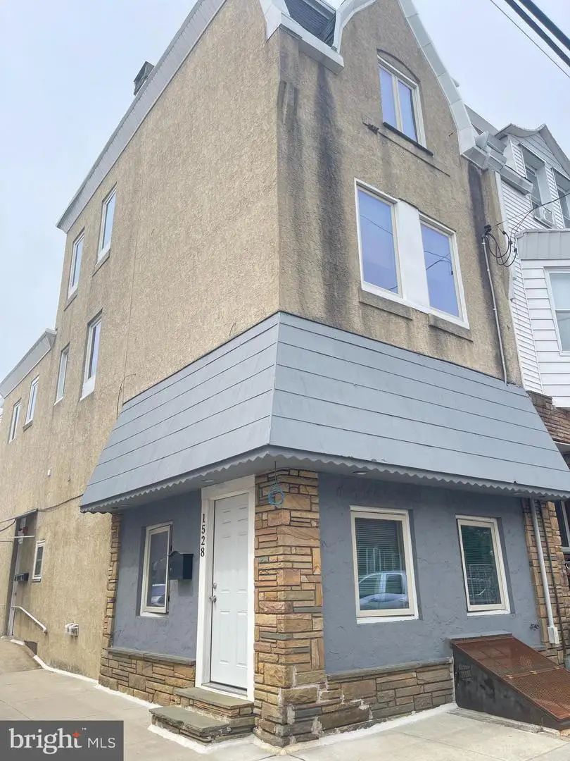 1528 W Porter St, Philadelphia, PA 19145 - #2