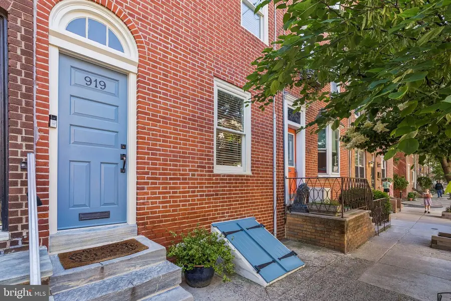 919 S 6th St, Philadelphia, PA 19147 - #3