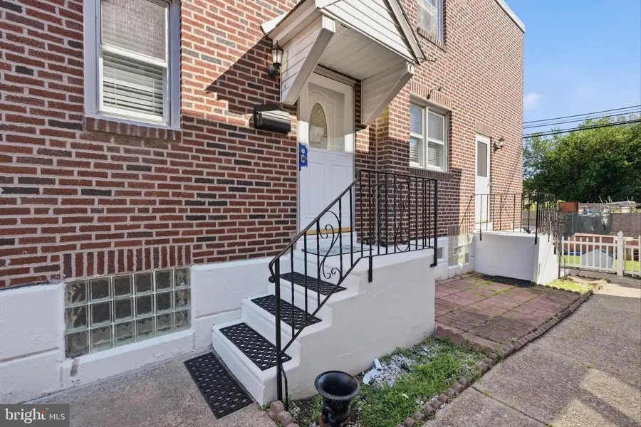 1025 Friendship St, Philadelphia, PA 19111 - #2