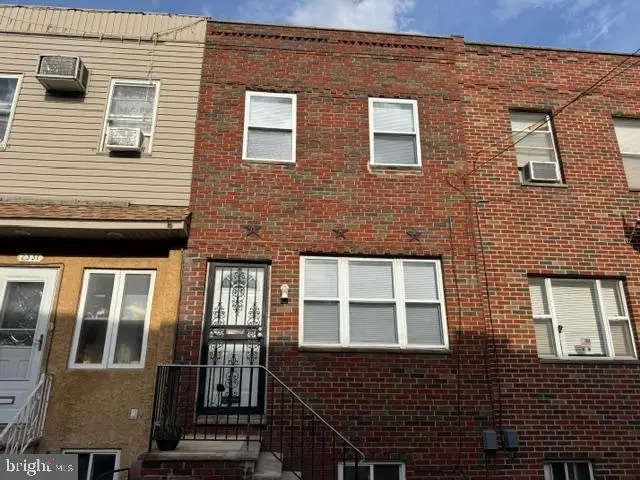 2333 S Bonsall St, Philadelphia, PA 19145 - #1